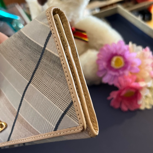 Vivianne Westwood wallet and watch - Picture 11 of 15